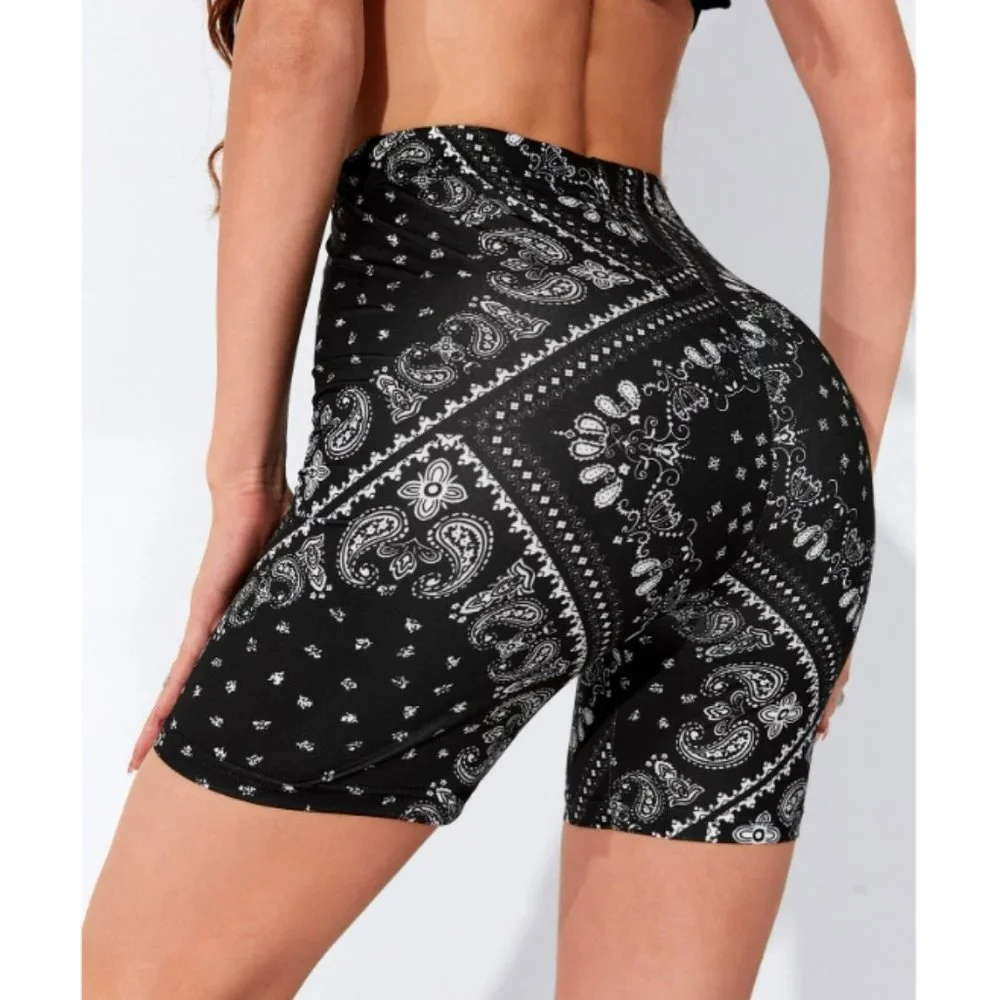 Black Bandana Paisley Biker Shorts Size 4 size 6 - Picture 2 of 4